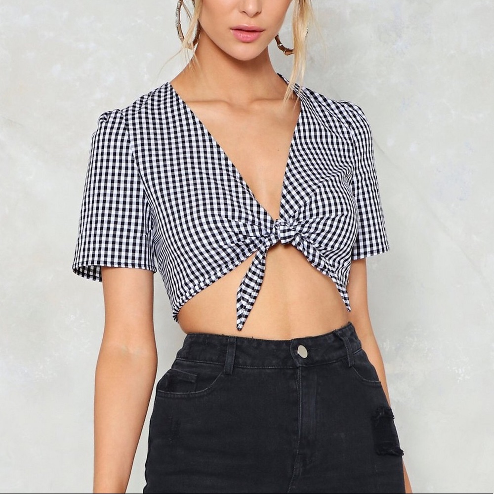 NWT Nasty Gal gingham black/white crop top size L